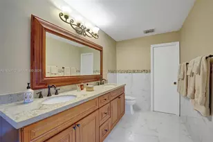 3187 Beechberry Cir, Davie, FL 33328 - Photo 38