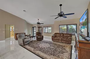 3187 Beechberry Cir, Davie, FL 33328 - Photo 12