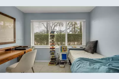17080 NW 10th St, Pembroke Pines, FL 33028 - Photo 18