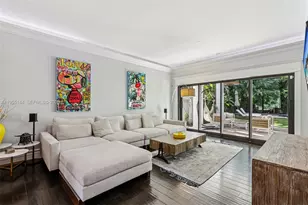 34 SW 22nd Rd, Miami, FL 33129 - Photo 8