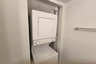 5309 NW 27th St, Lauderhill, FL 33313 - Photo 6