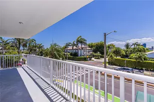 3527 NE 168th St, North Miami Beach, FL 33160 - Photo 30