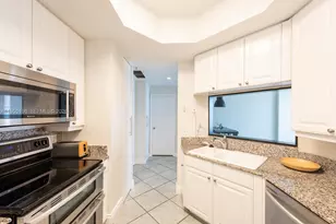 888 Brickell Key Dr, Miami, FL 33131 - Photo 10