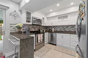 1366 Osprey Ct, Homestead, FL 33035 - Photo 12