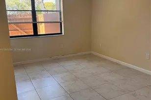 10875 SW 112th Ave, Miami, FL 33176 - Photo 10