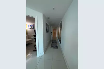 253 NE 2nd St #2402, Miami, FL 33132 - Photo 32