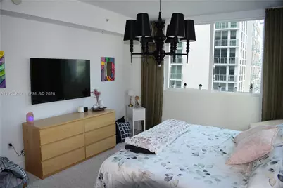 253 NE 2nd St #2402, Miami, FL 33132 - Photo 16