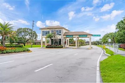 900 SW 128th Ave #103D, Pembroke Pines, FL 33027 - Photo 78