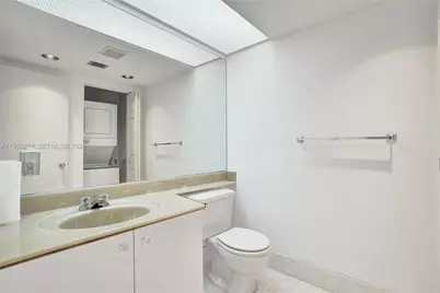 900 SW 128th Ave #103D, Pembroke Pines, FL 33027 - Photo 8
