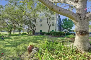 900 SW 128th Ave, Pembroke Pines, FL 33027 - Photo 58