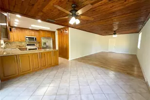 10001 SW 99th Ave, Miami, FL 33176 - Photo 10