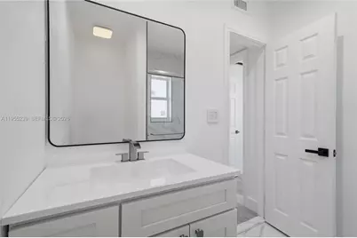 1308 NW 13th Ct, Fort Lauderdale, FL 33311 - Photo 22