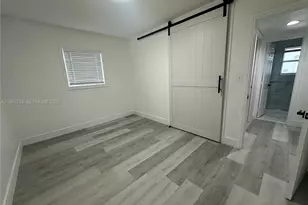 1308 NW 13th Ct, Fort Lauderdale, FL 33311 - Photo 20