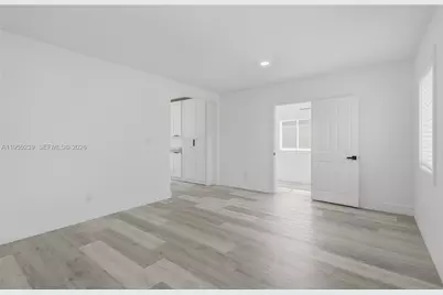 1308 NW 13th Ct, Fort Lauderdale, FL 33311 - Photo 16