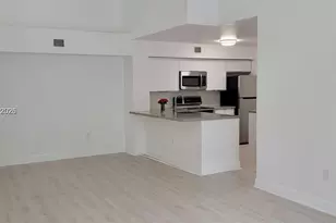 12124 St.Andrews Pl, Miramar, FL 33025 - Photo 8