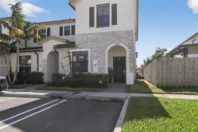 12960 SW 233rd Ter, Homestead, FL 33032 - Photo 1