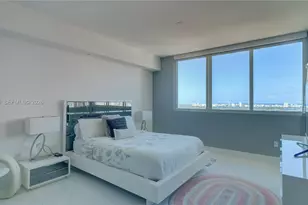 253 NE 2nd St, Miami, FL 33132 - Photo 24