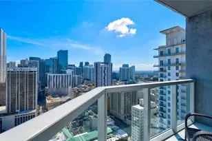 253 NE 2nd St, Miami, FL 33132 - Photo 38