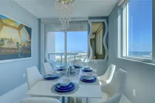 253 NE 2nd St, Miami, FL 33132 - Photo 8