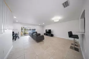 16514 SW 68th Terrace, Miami, FL 33193 - Photo 6