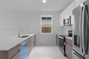 27348 SW 133rd Path, Homestead, FL 33032 - Photo 18