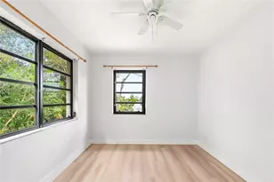 1419 Crest Dr, Lake Worth, FL 33461 - Photo 26