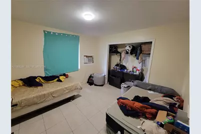 933 NW 11th St, Homestead, FL 33030 - Photo 10