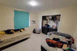 933 NW 11th St, Homestead, FL 33030 - Photo 10