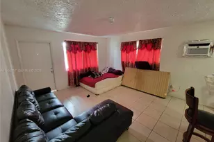 933 NW 11th St, Homestead, FL 33030 - Photo 18