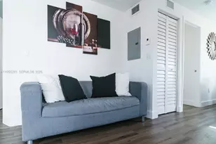 1068 NW 5th St, Miami, FL 33128 - Photo 24