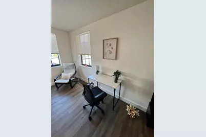 1068 NW 5th St, Miami, FL 33128 - Photo 28