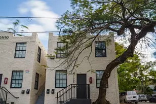 1068 NW 5th St, Miami, FL 33128 - Photo 6