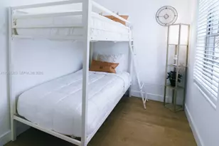 1068 NW 5th St, Miami, FL 33128 - Photo 16