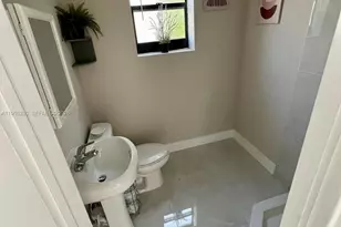 1068 NW 5th St, Miami, FL 33128 - Photo 36