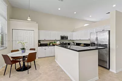 12123 NW 15th Ct, Coral Springs, FL 33071 - Photo 8