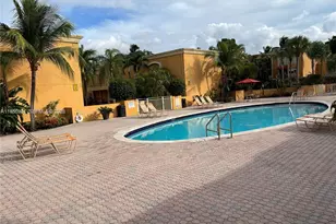 17901 NW 68th Ave, Hialeah, FL 33015 - Photo 28