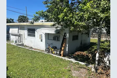 3705 SW 13th Ct, Fort Lauderdale, FL 33312 - Photo 4