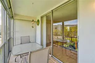 2930 Point E Dr, Aventura, FL 33160 - Photo 10