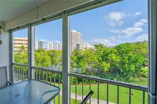 2930 Point E Dr, Aventura, FL 33160 - Photo 2