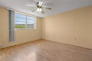 2930 Point E Dr, Aventura, FL 33160 - Photo 14