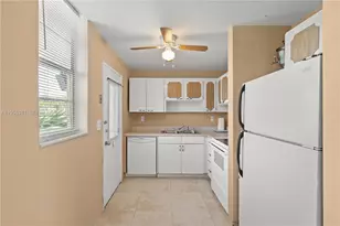 2930 Point E Dr, Aventura, FL 33160 - Photo 4