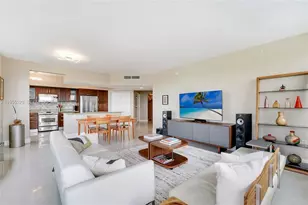 19900 E Country Club Dr, Aventura, FL 33180 - Photo 6