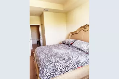 3353 W 91st Ter, Hialeah, FL 33018 - Photo 4