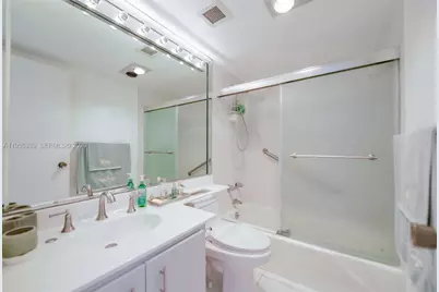 1985 S Ocean Dr #22L, Hallandale Beach, FL 33009 - Photo 18