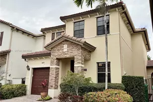 8875 SW 227th Terrace, Cutler Bay, FL 33190 - Photo 2