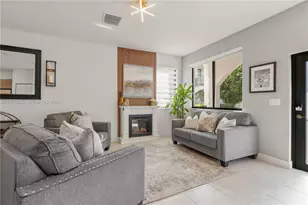 4809 NW 83rd Pkwy, Doral, FL 33166 - Photo 10