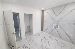 12101 SW 215th St, Miami, FL 33177 - Photo 14