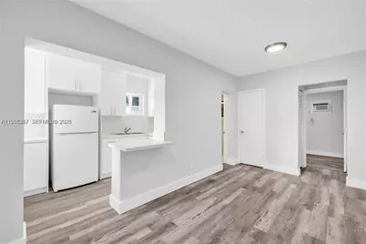 2729 SW 18th St #2, Miami, FL 33145 - Photo 4