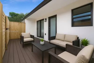 1119 W Las Olas Blvd #1, Fort Lauderdale, FL 33312 - Photo 4