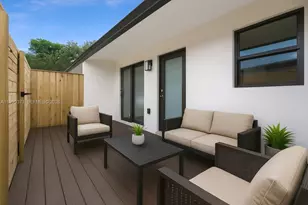 1119 W Las Olas Blvd, Fort Lauderdale, FL 33312 - Photo 4